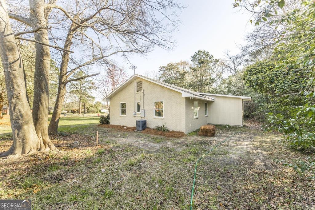 305 Broad Street Hawkinsville - 7