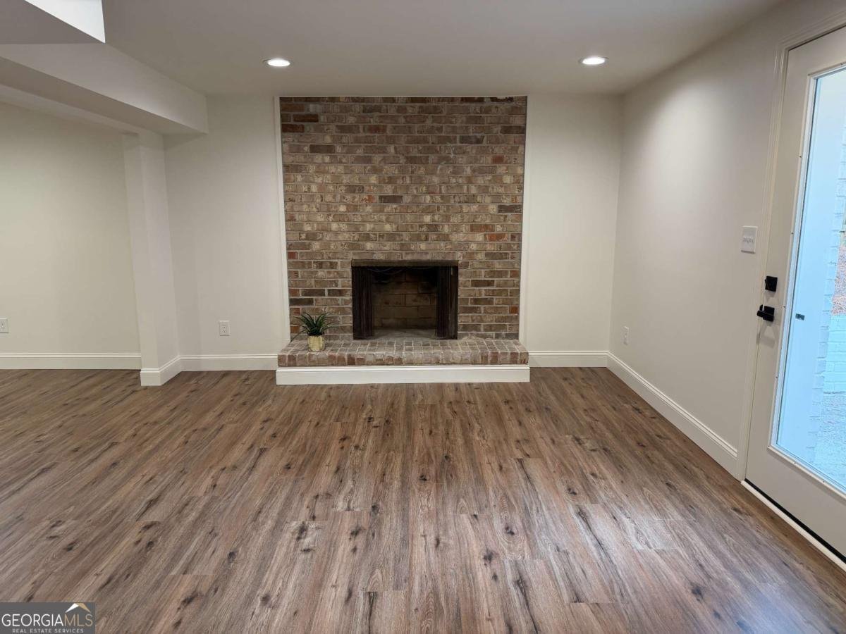 4621 Ellisbury Drive Atlanta - 28