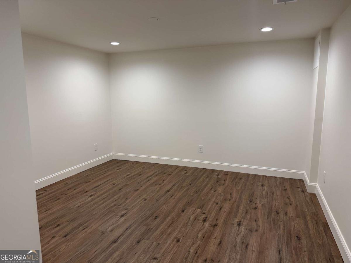 4621 Ellisbury Drive Atlanta - 33