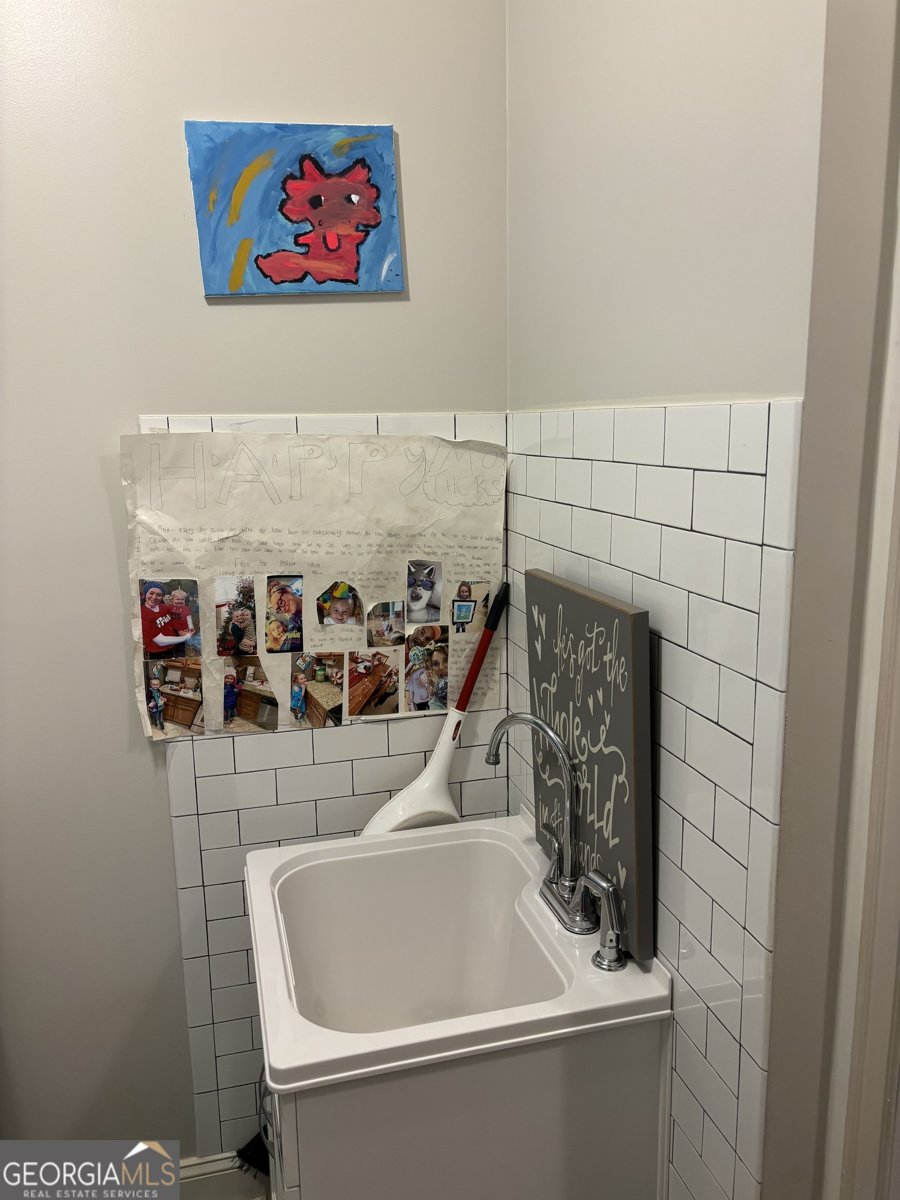 115 Woody Drive Perry - 36