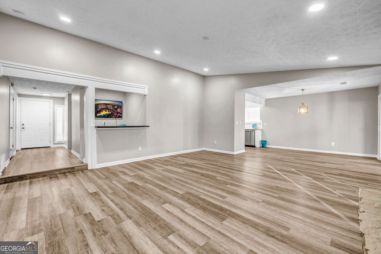 8413 Glenwoods Terrace Riverdale - 2