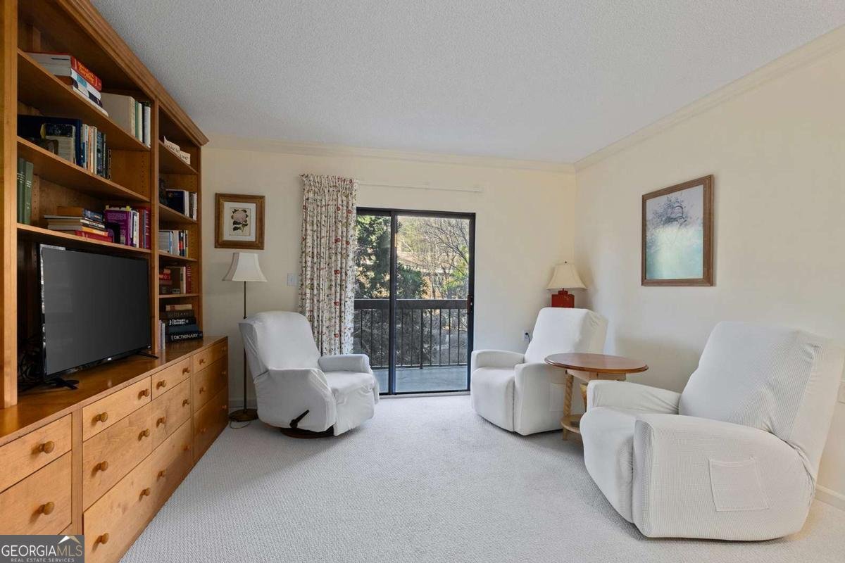 1800 Clairmont Lake Decatur - 11