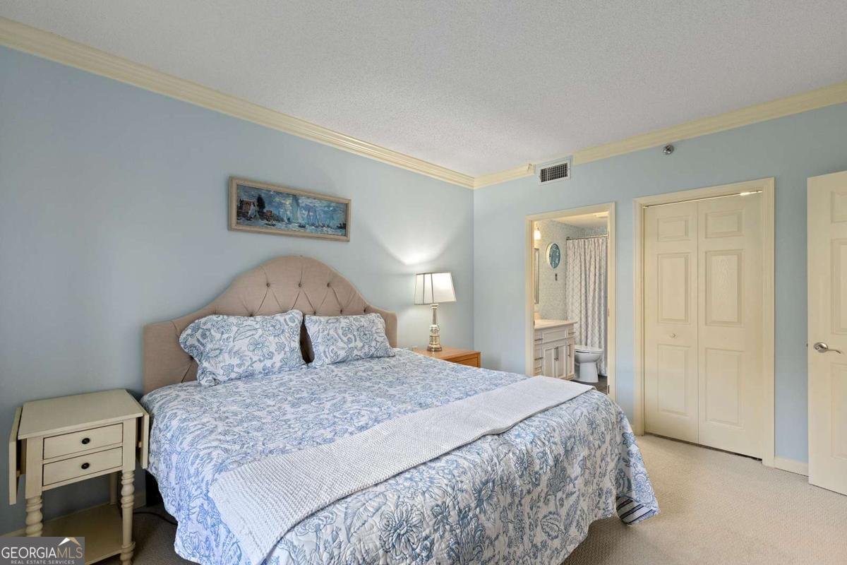 1800 Clairmont Lake Decatur - 17