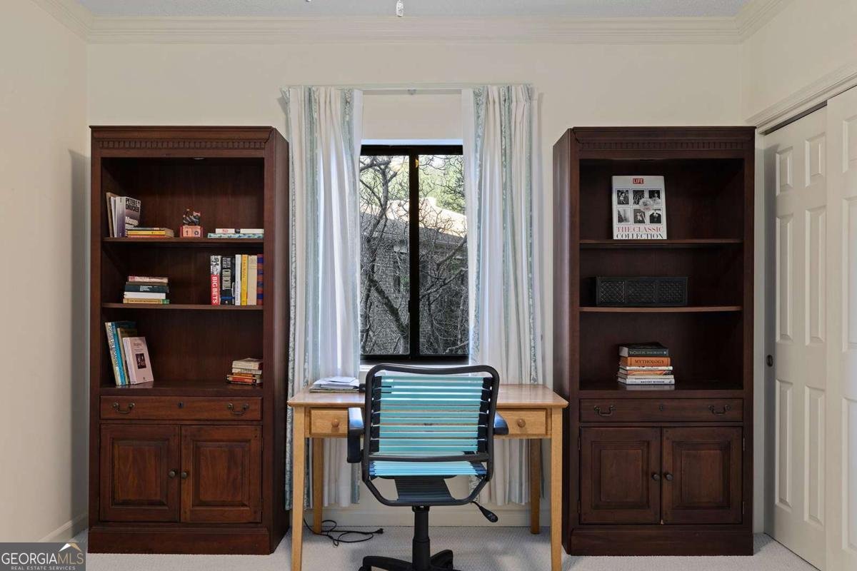 1800 Clairmont Lake Decatur - 21