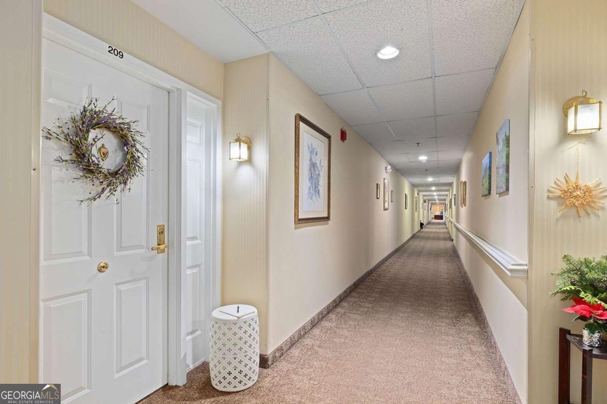 1800 Clairmont Lake Decatur - 3