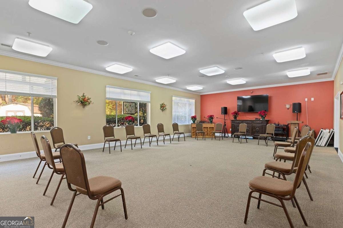 1800 Clairmont Lake Decatur - 30