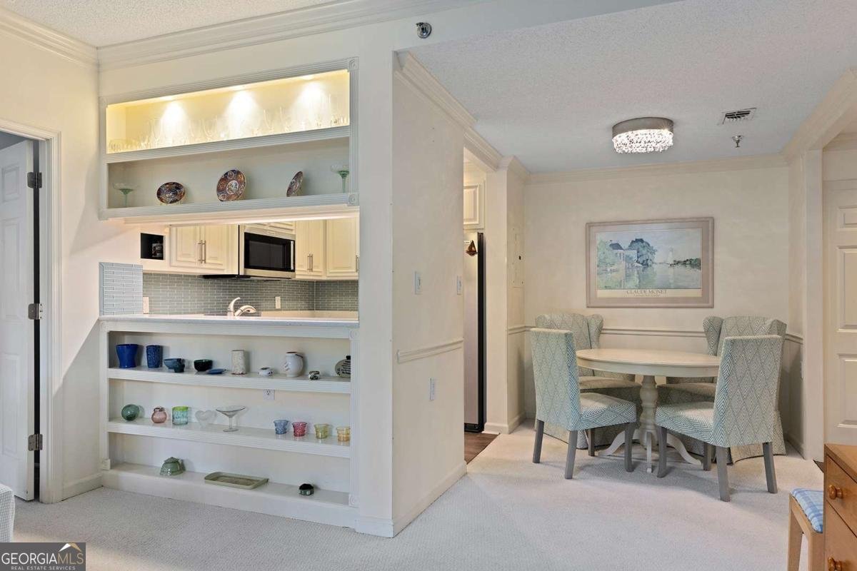 1800 Clairmont Lake Decatur - 6