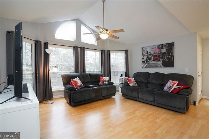 905 WENTWORTH Alpharetta - 4