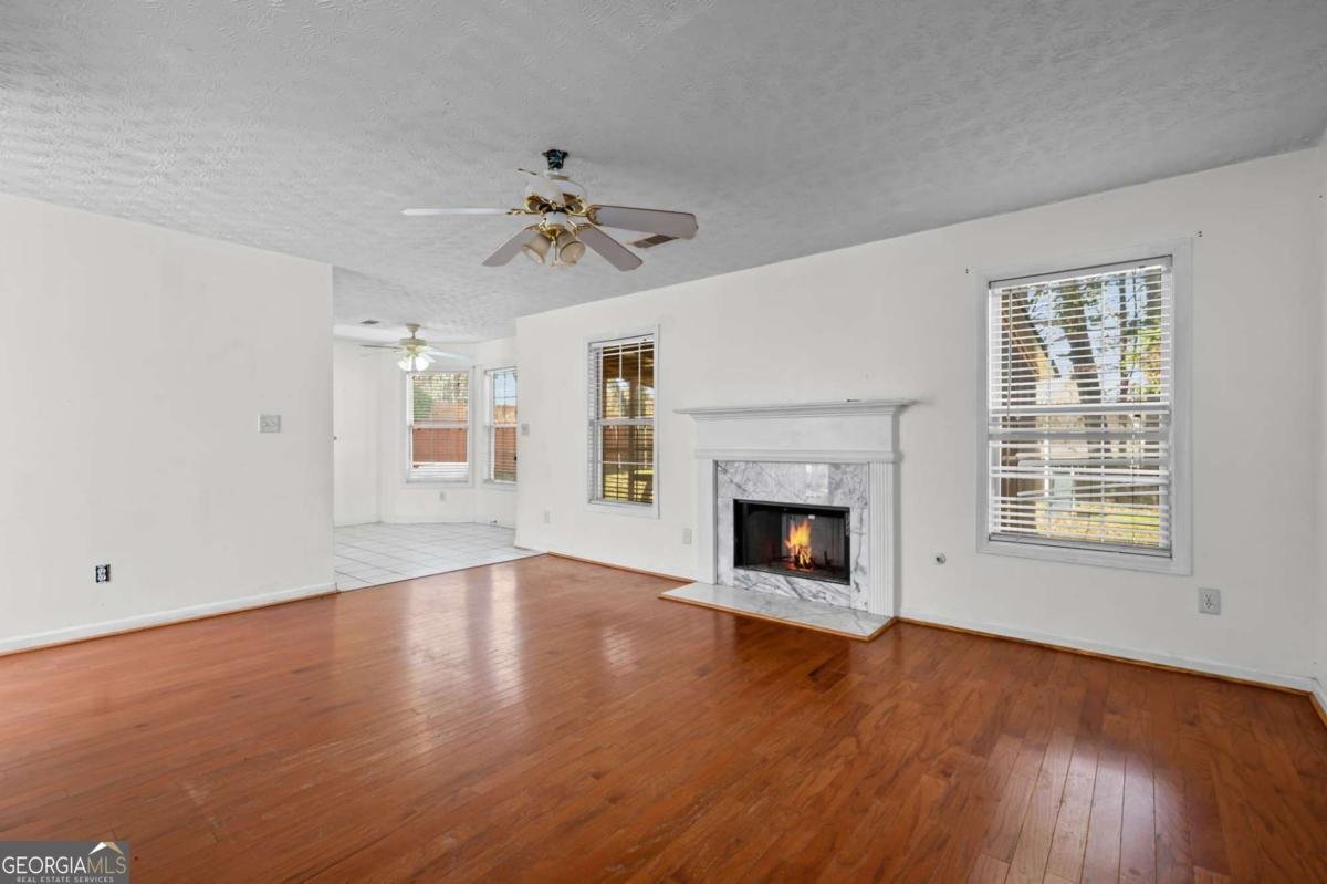 545 Sterling Pointe Court Lawrenceville - 11