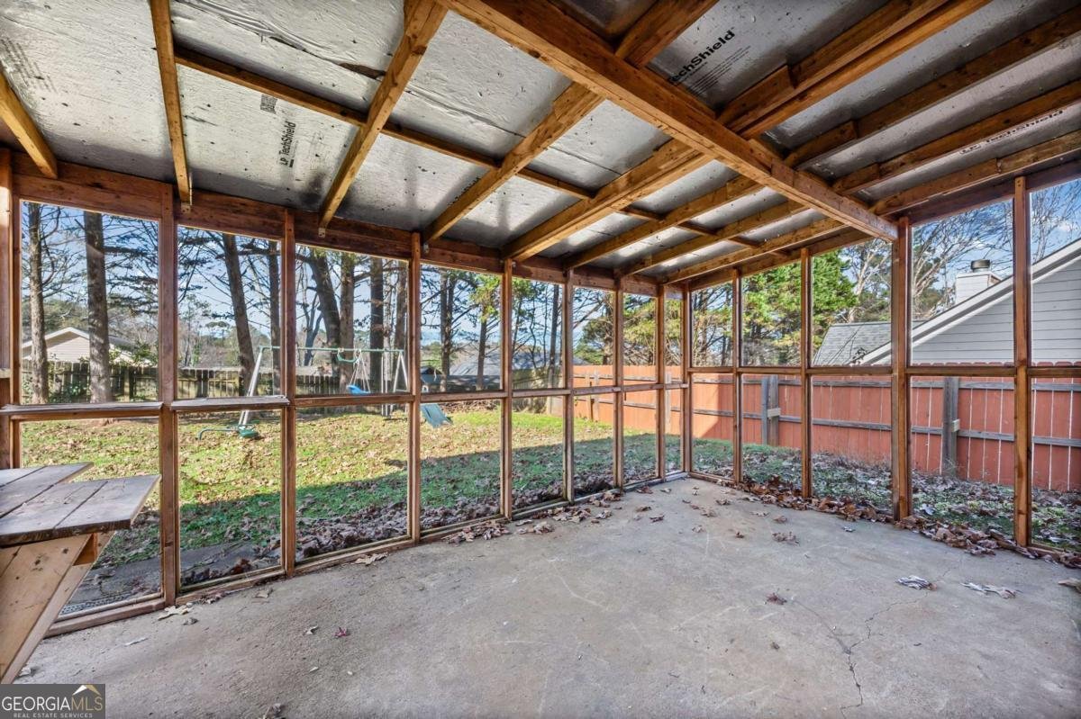 545 Sterling Pointe Court Lawrenceville - 40