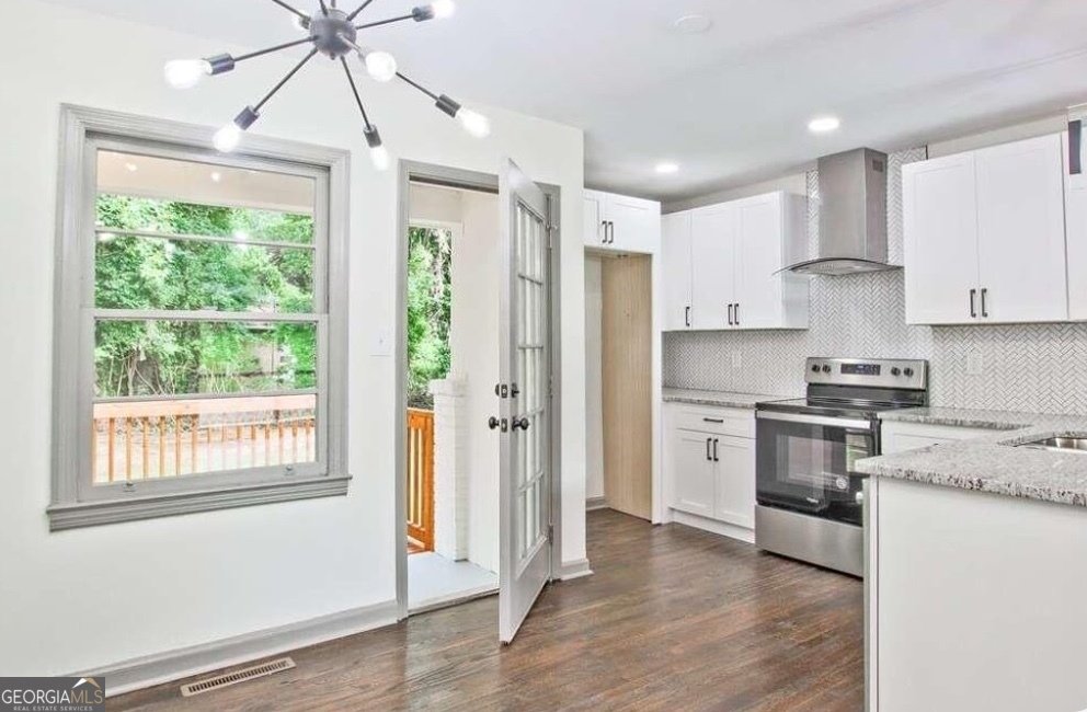 2719 Plantation Drive East Point - 3