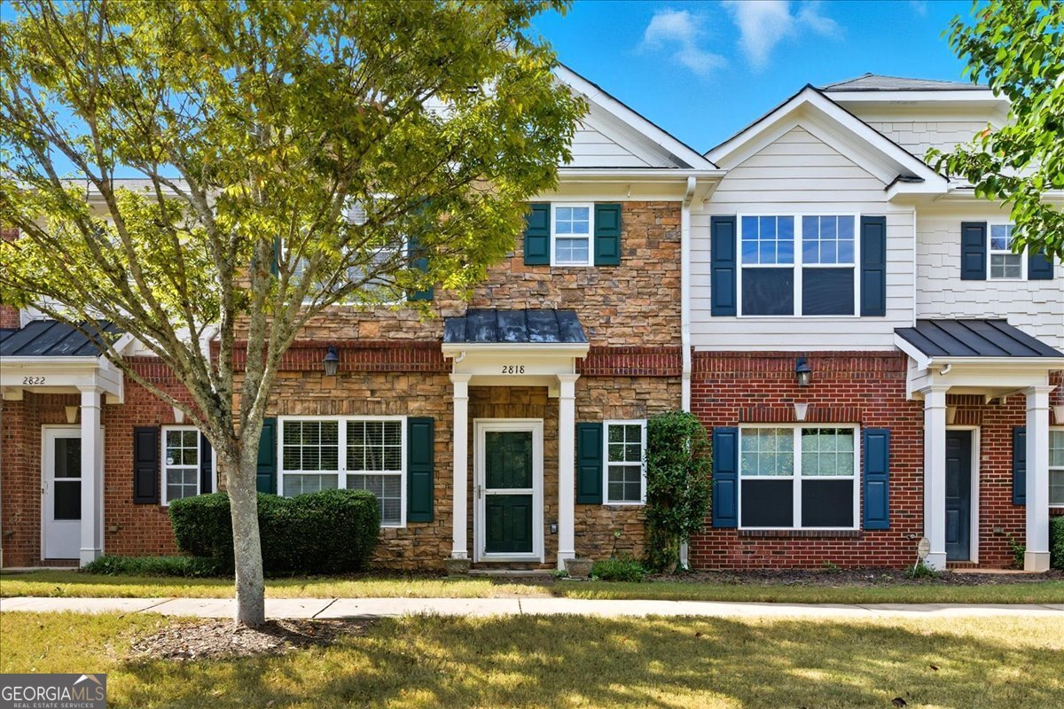 2818 Village Trc East Point - main photo