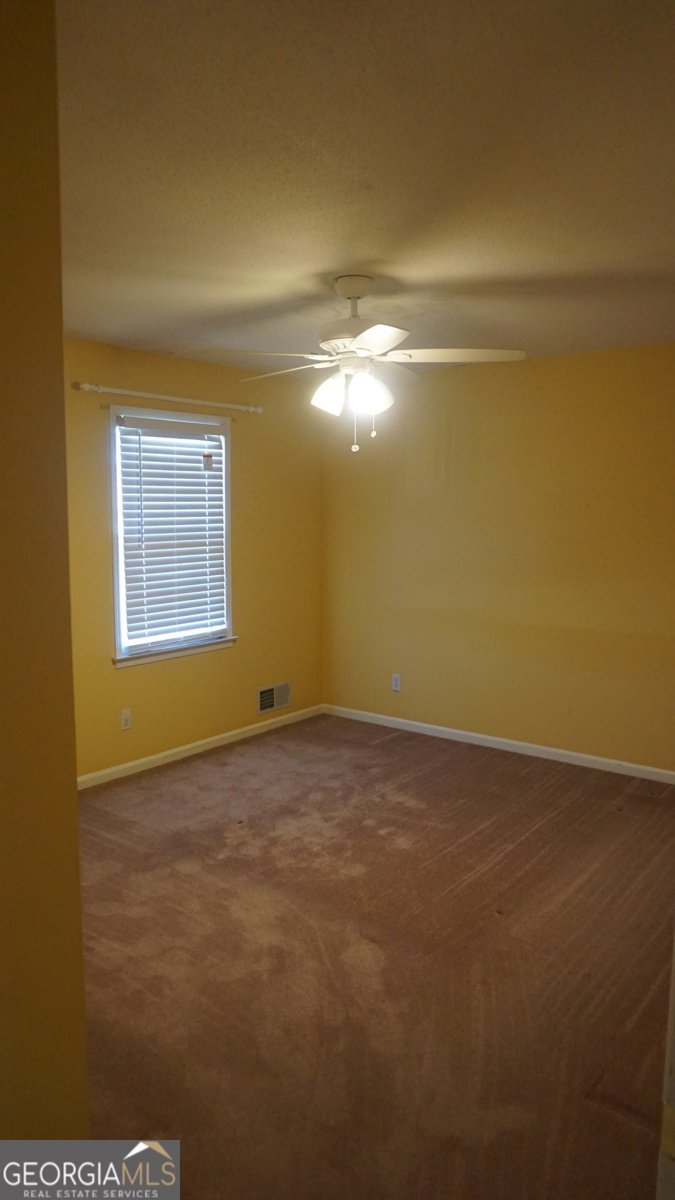 4549 Oak Street Oakwood - 10