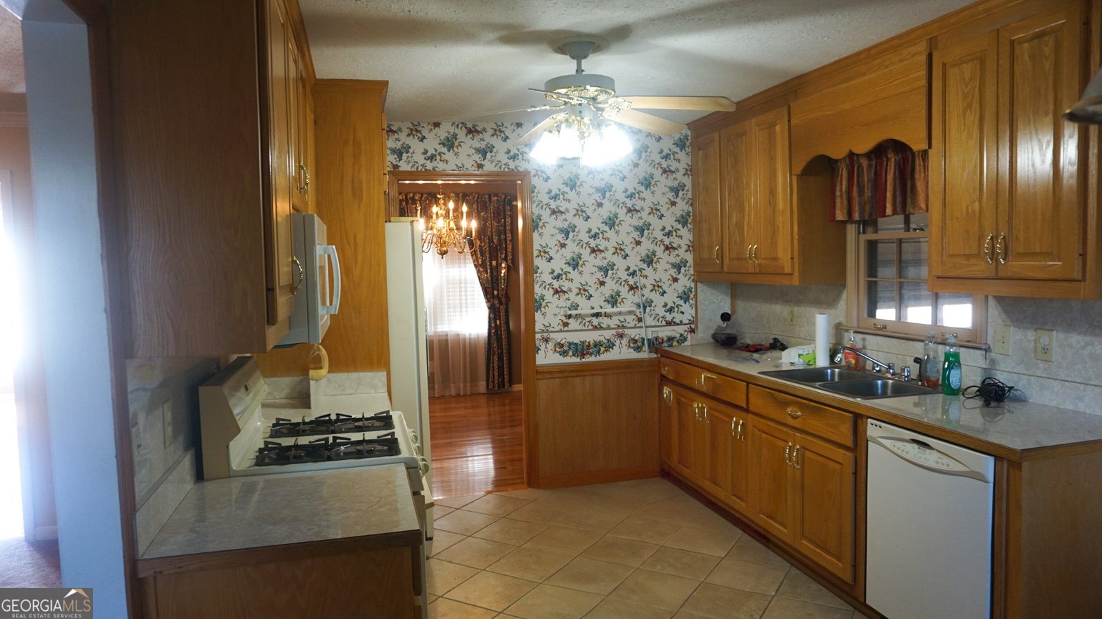 4549 Oak Street Oakwood - 14