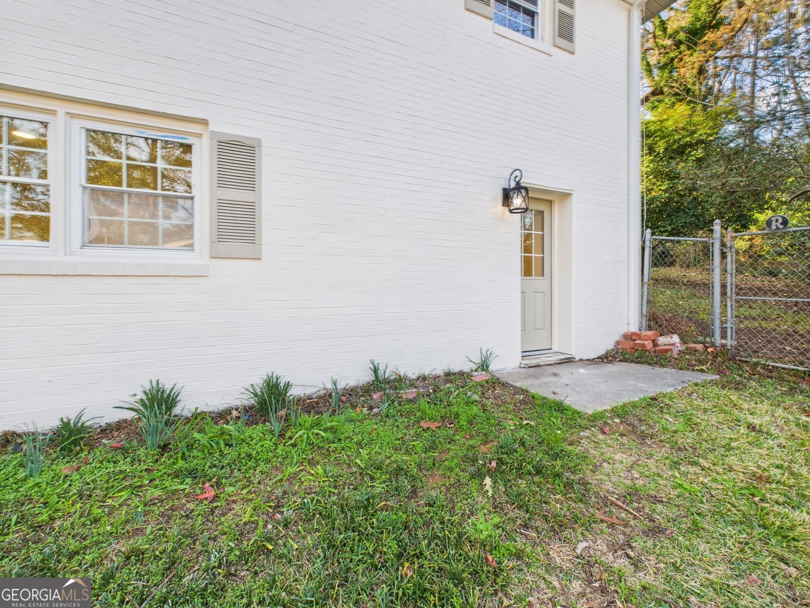 1068 Pine Knoll Drive Macon - 44