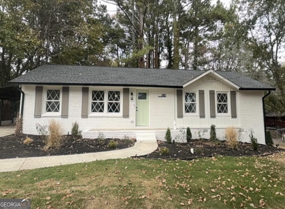 2667 Beacon Drive Atlanta - main photo