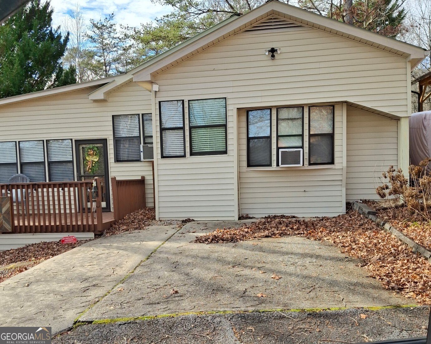 112 CINDY Parkway Cleveland - 22