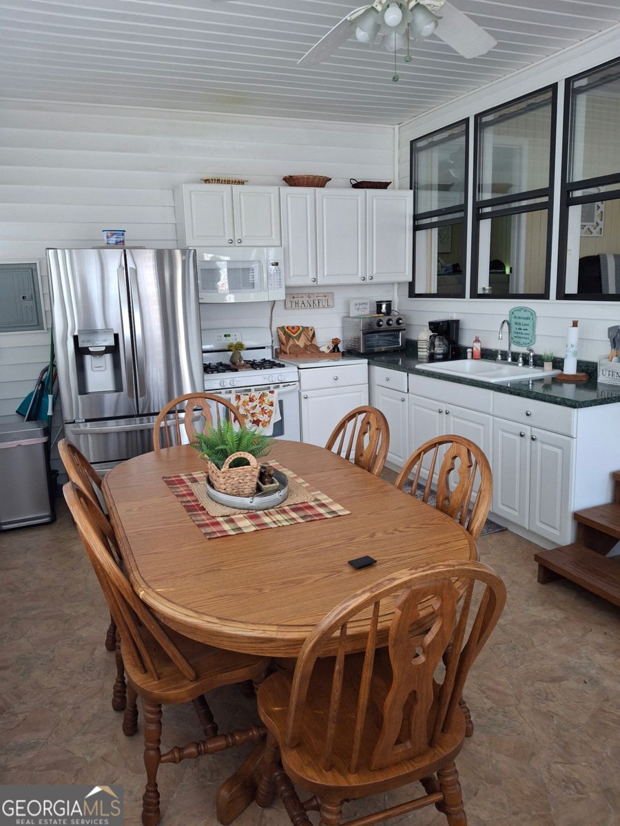 112 CINDY Parkway Cleveland - 4