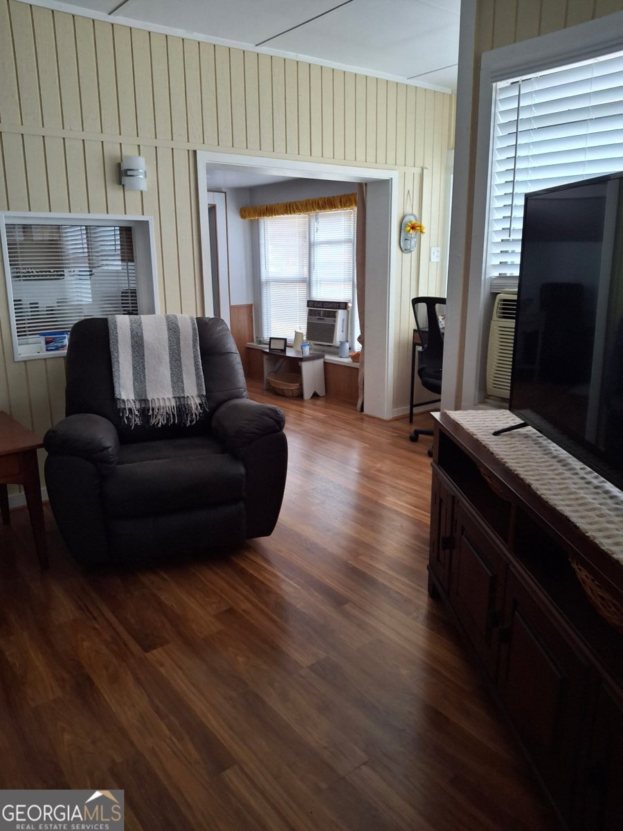 112 CINDY Parkway Cleveland - 8