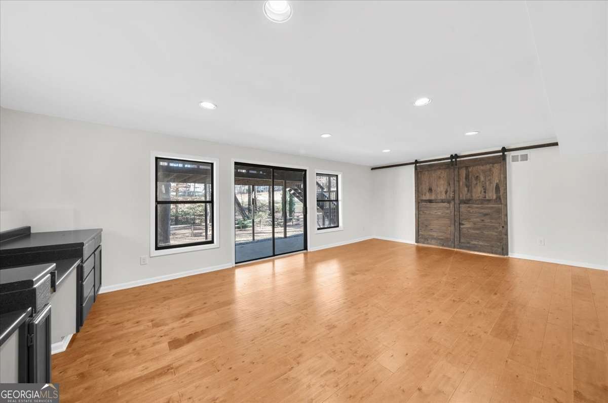 10155 Cresent Hill Lane Roswell - 33