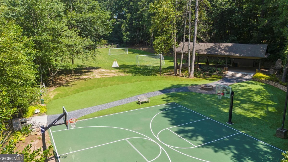 10155 Cresent Hill Lane Roswell - 45