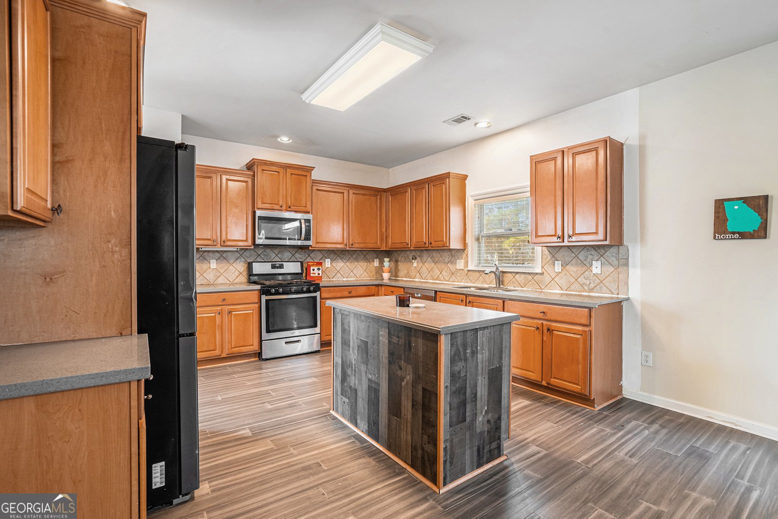 3745 PARK HILL Circle Loganville - 11