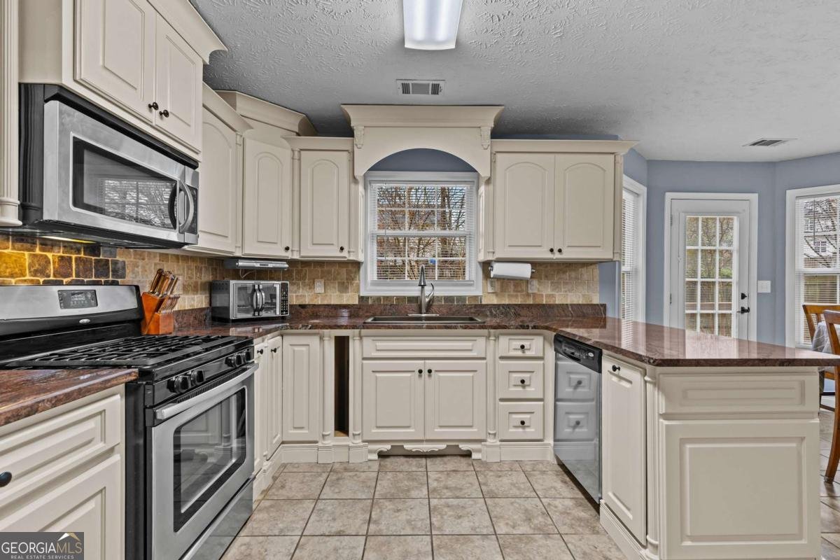 1480 Bramlett Forest Trail Lawrenceville - 15