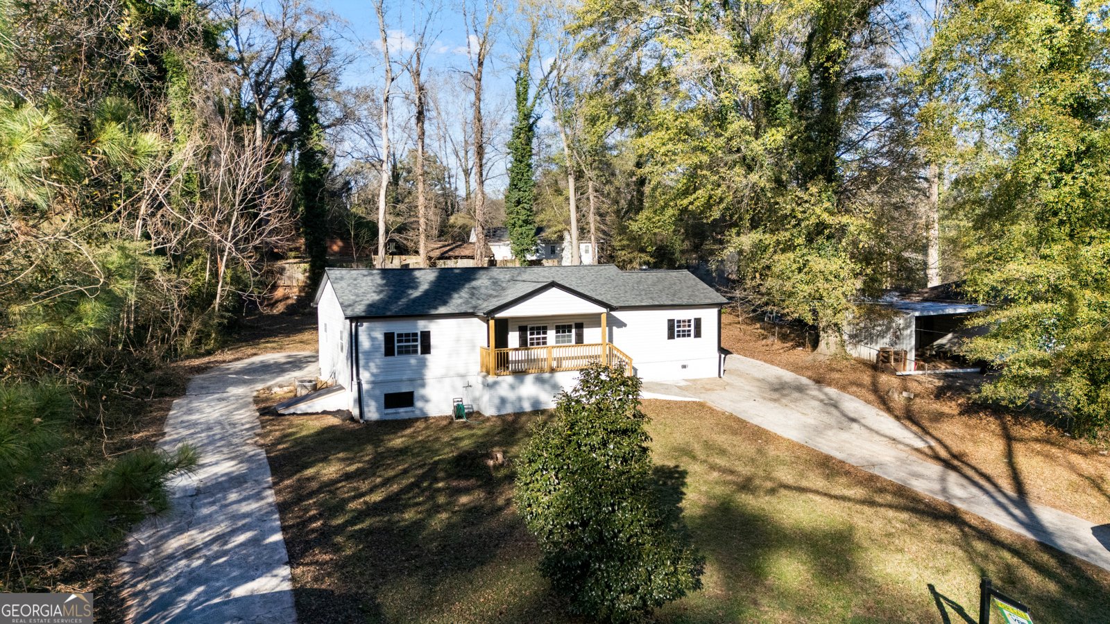 1794 Blossom Lane Austell - main photo