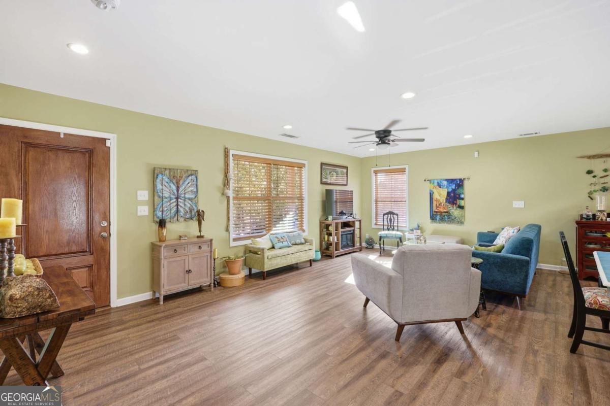 7720 Elm Circle Murrayville - 5