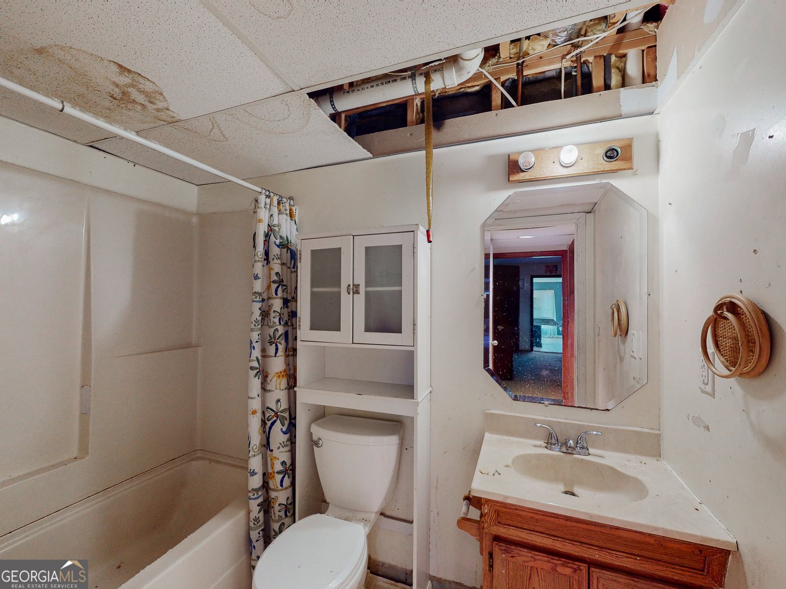 745 Cedar Creek Way Woodstock - 36