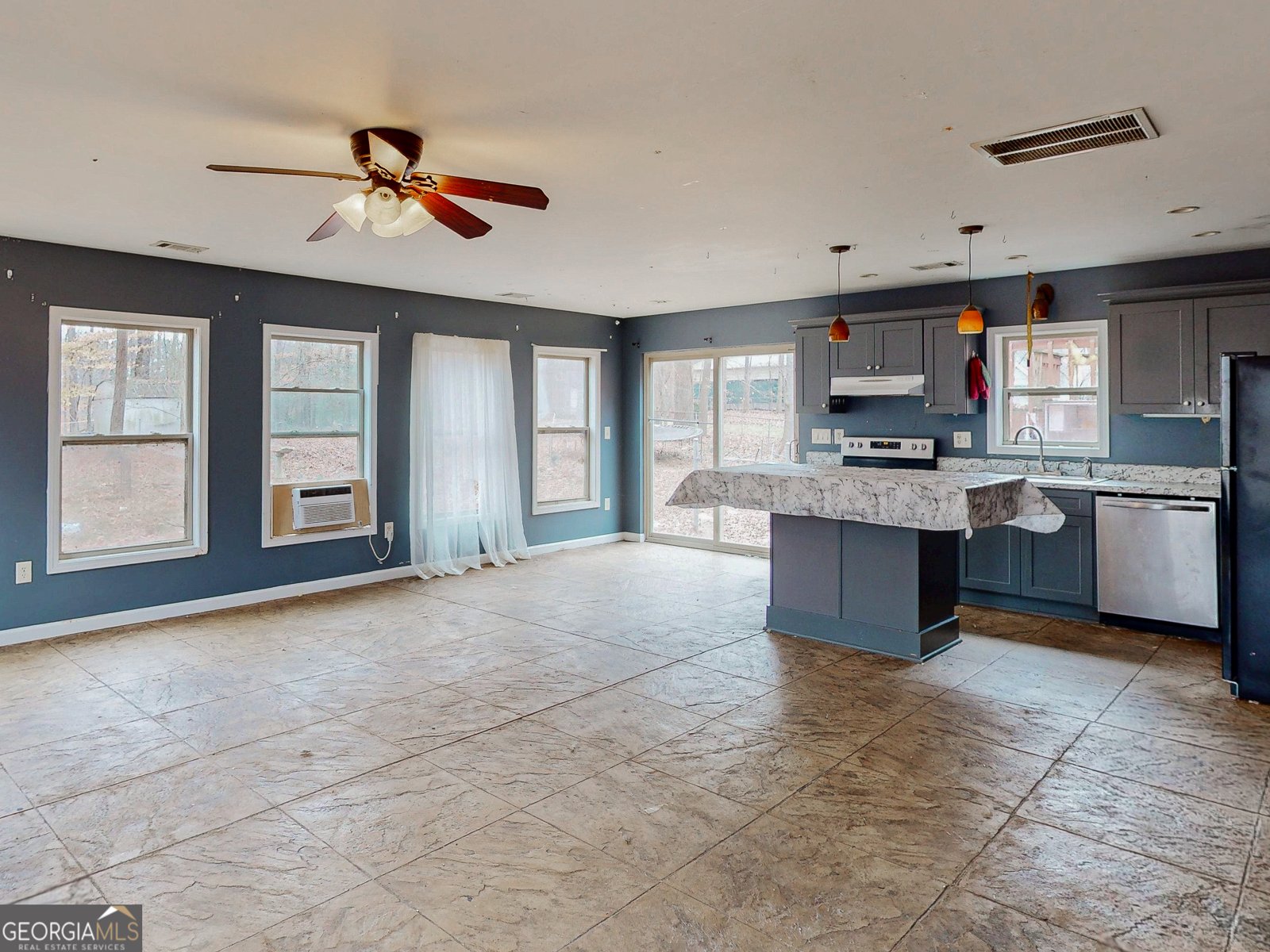 745 Cedar Creek Way Woodstock - 6