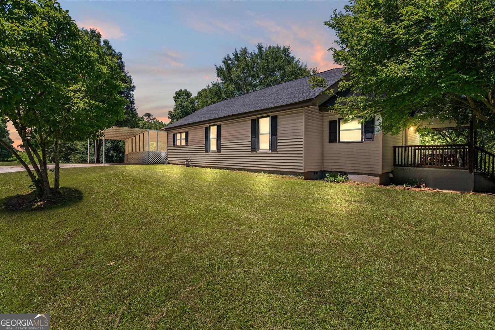 1423 Beulah Church Rd Carrollton - main photo