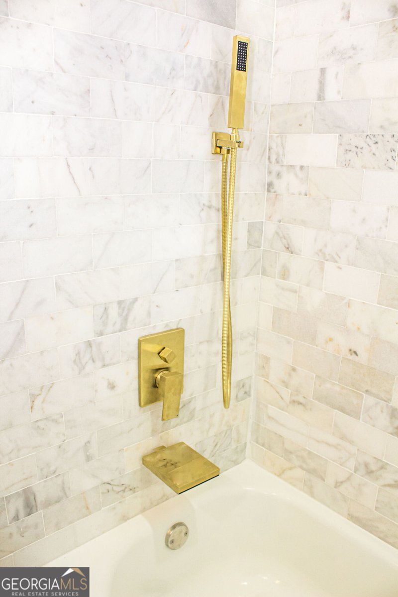 2749 Old Farm Road South Fulton - 28