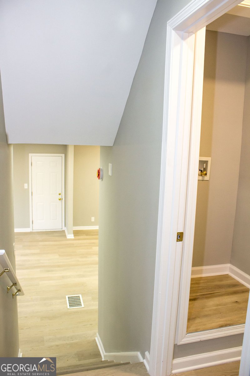 2749 Old Farm Road South Fulton - 37