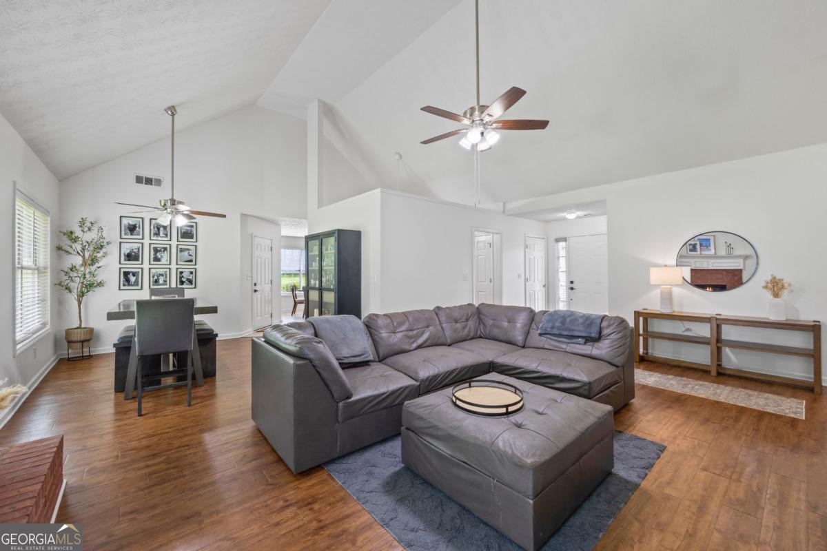 2630 Track Way Dacula - 11