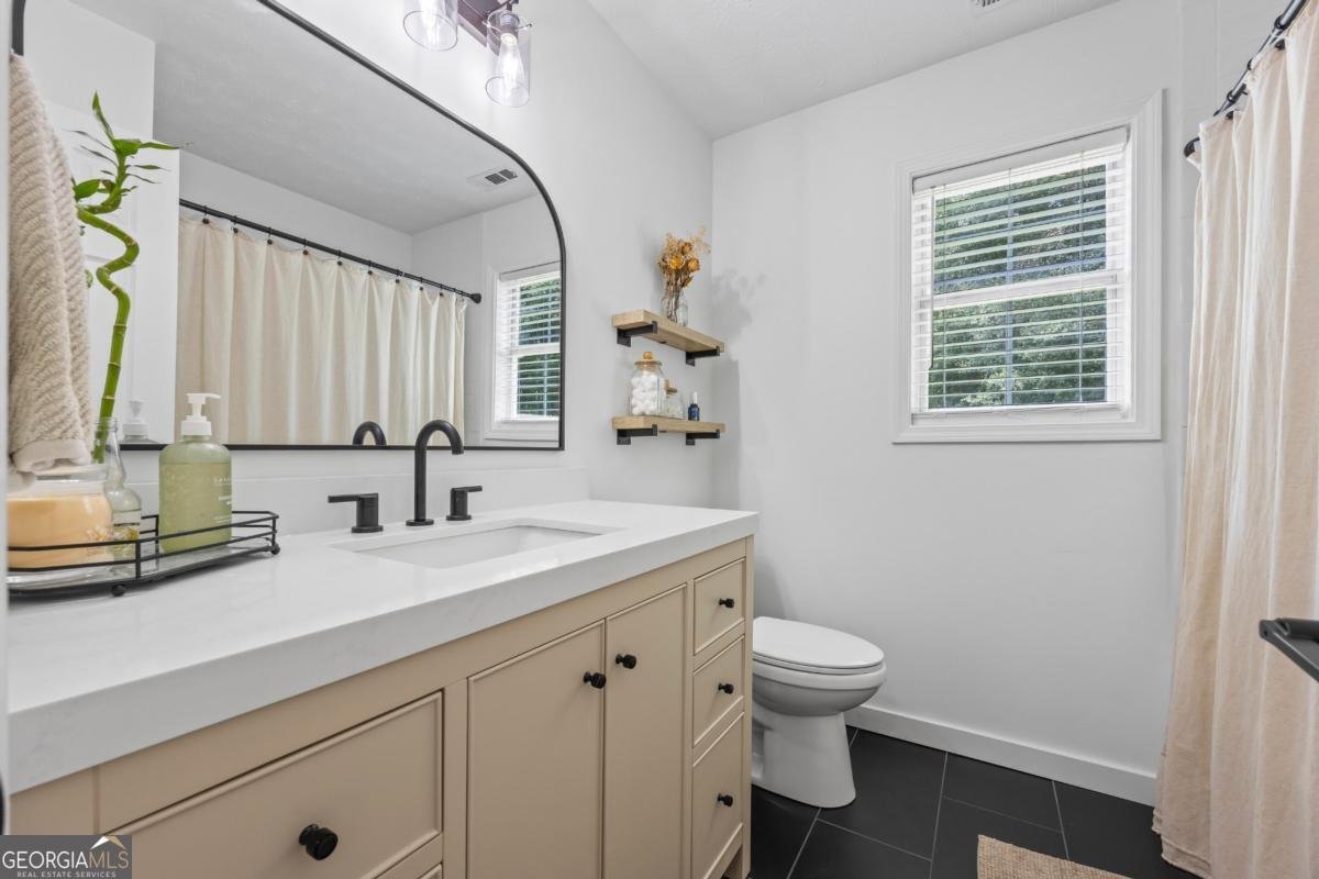 2630 Track Way Dacula - 16