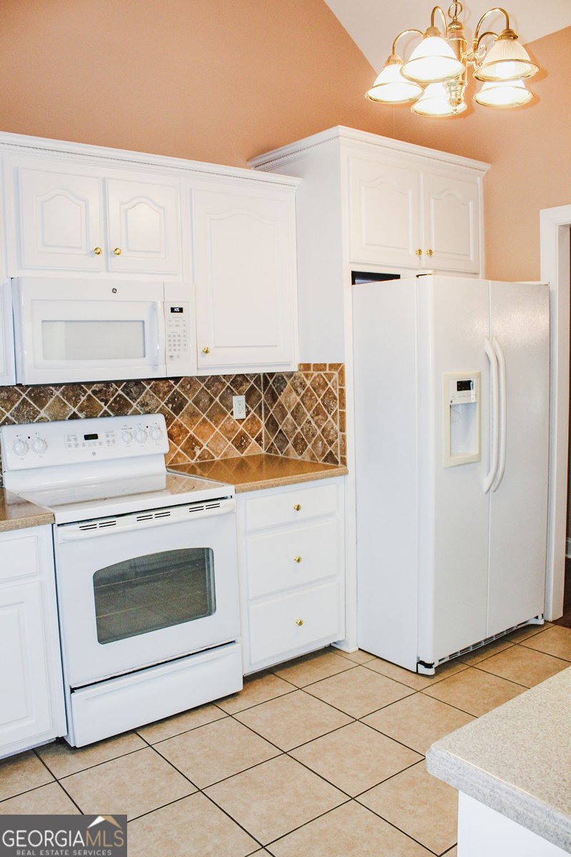 401 Myrtle Court Loganville - 10