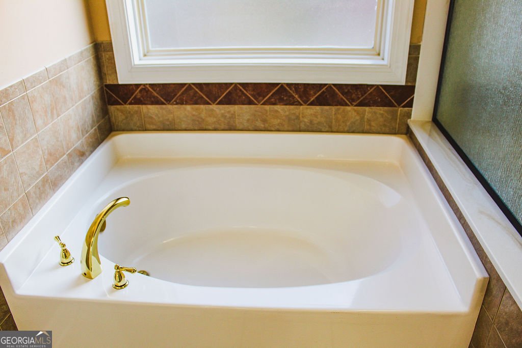 401 Myrtle Court Loganville - 16