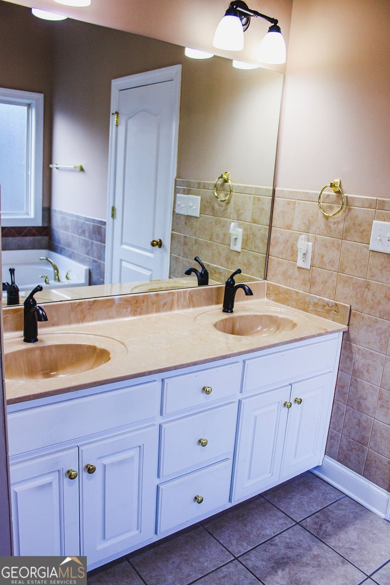 401 Myrtle Court Loganville - 18