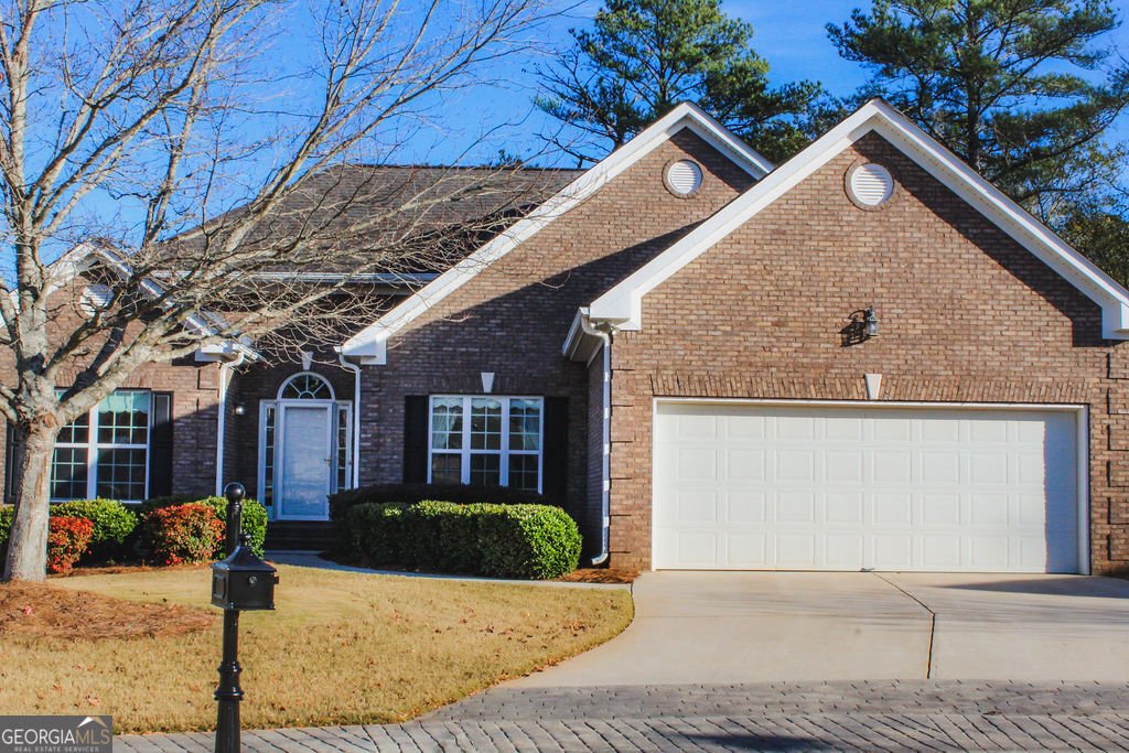 401 Myrtle Court Loganville - 2