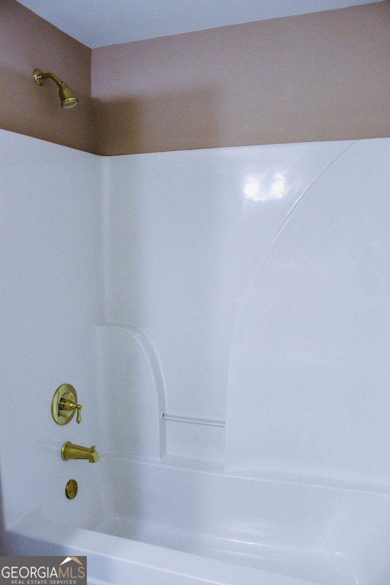 401 Myrtle Court Loganville - 32