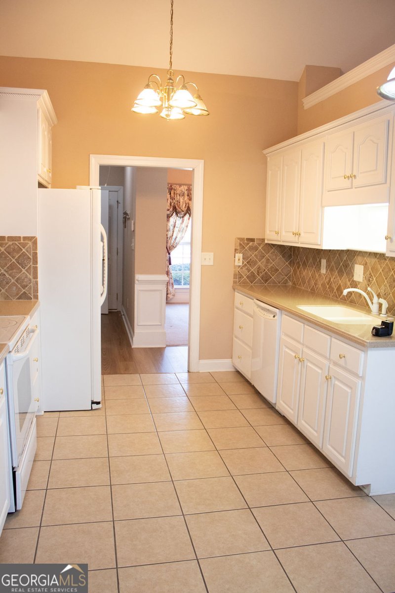 401 Myrtle Court Loganville - 9