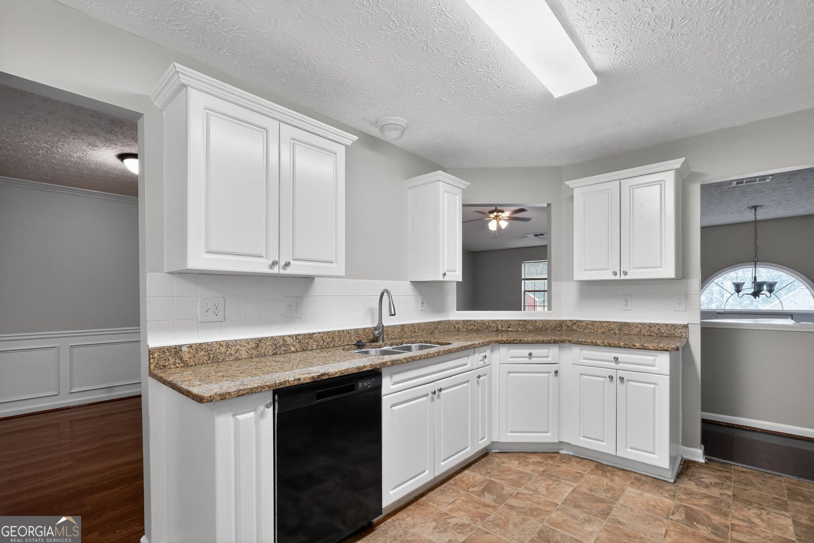 1569 Smithson Cove Lithonia - 12