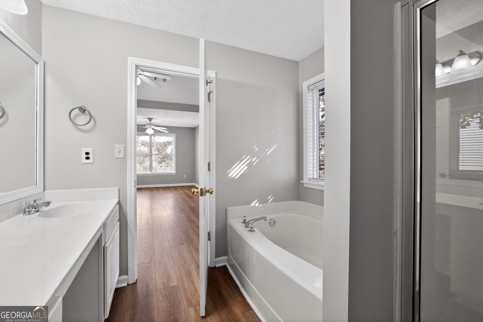 2396 Hillvale Circle Lithonia - 22