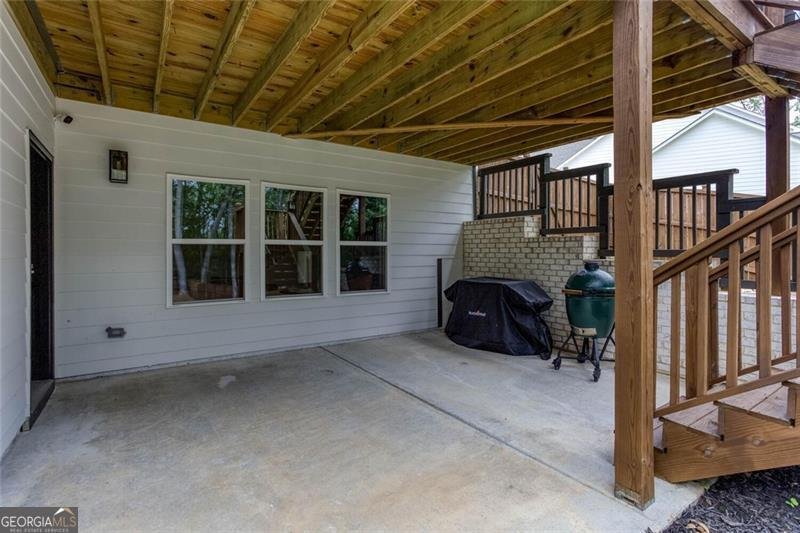 1041 Montrose Way Hoschton - 76