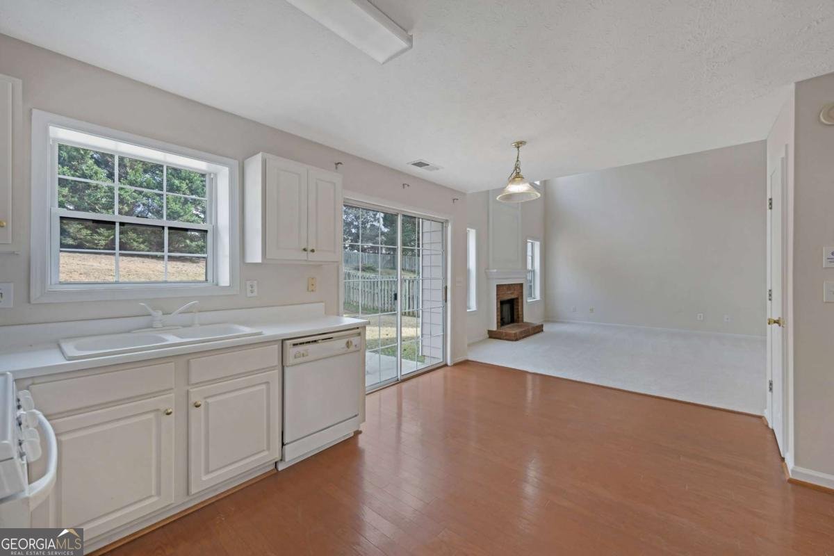 394 Ethridge Drive Kennesaw - 26