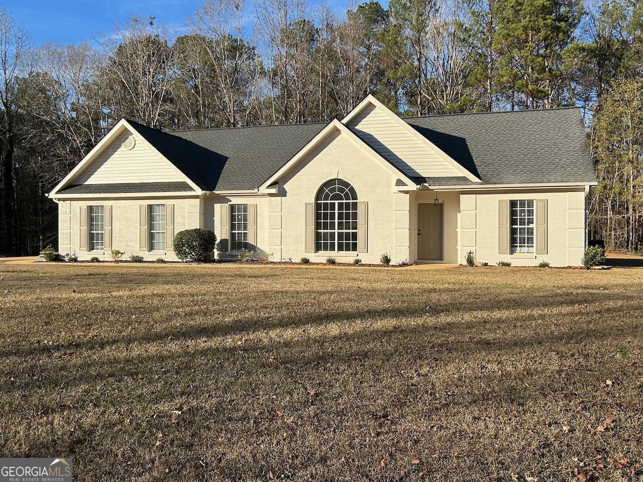 125 Montrose Way Lagrange - main photo