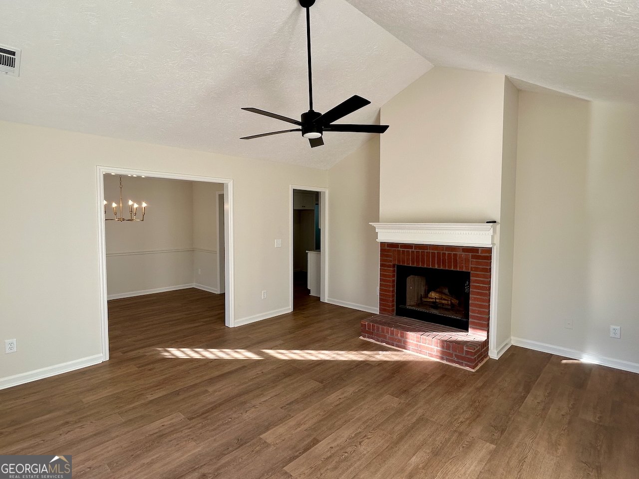 125 Montrose Way Lagrange - 2