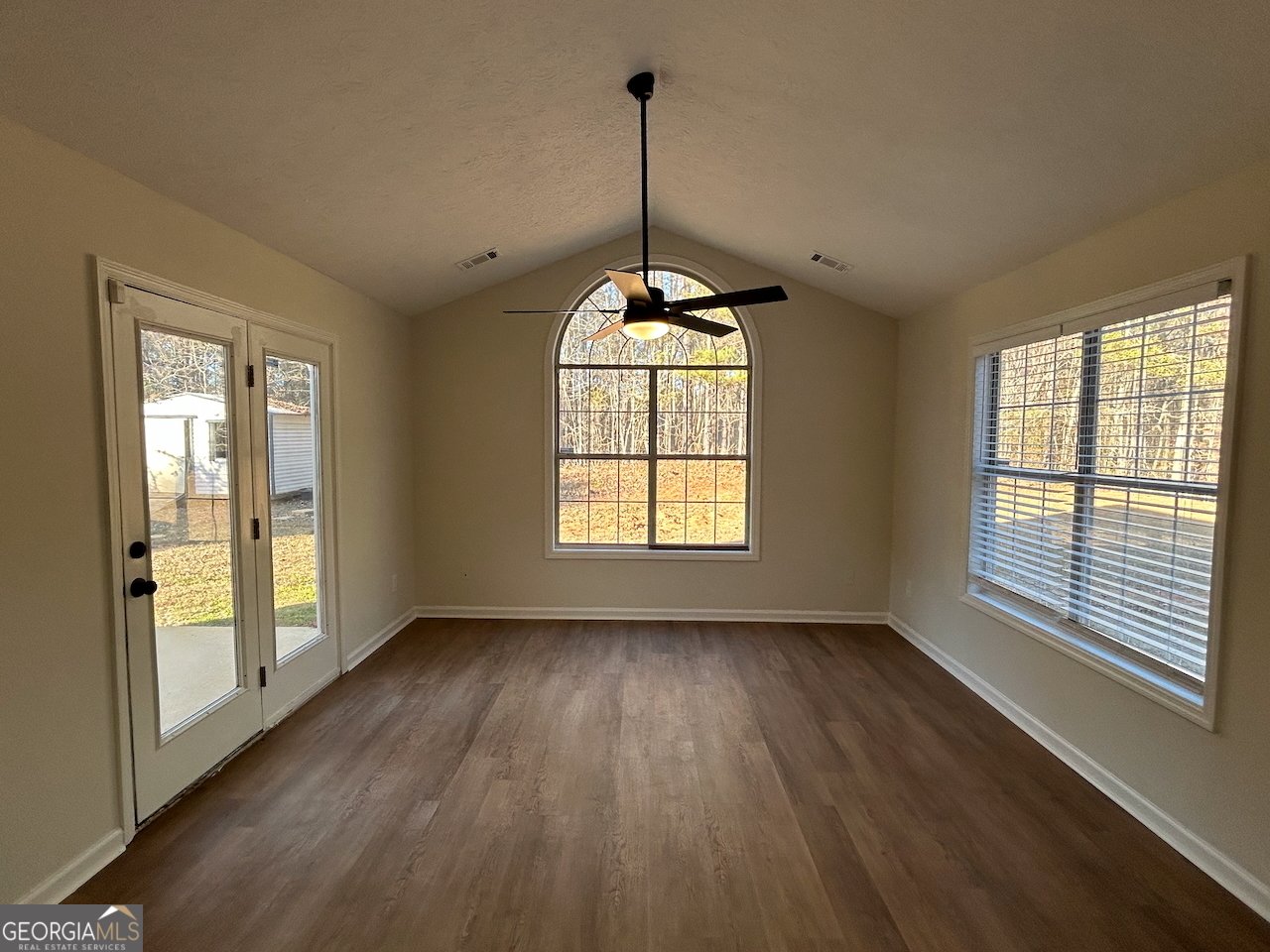 125 Montrose Way Lagrange - 9