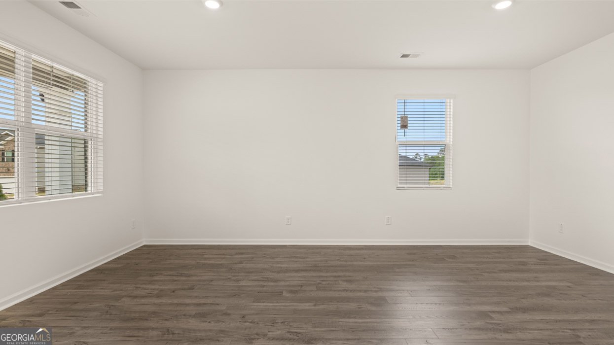 651 Whitman Lane Stockbridge - Photo 12